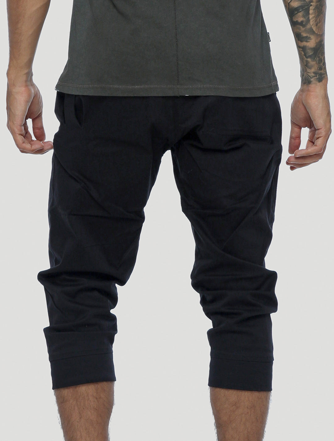 Njord 3/4 Shorts - Psylo Fashion