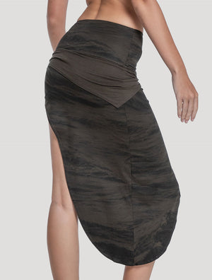 Wave Asymmetric Skirt